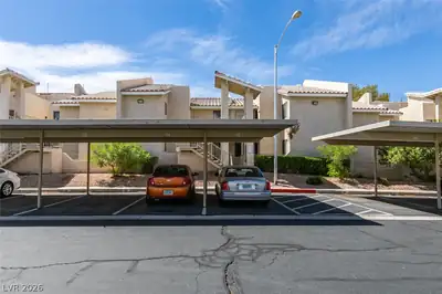 1941 Scimitar Drive 0 Parking