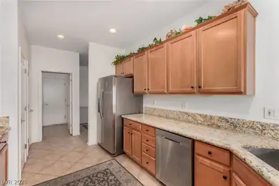 7927 Crested Starling Court, North Las Vegas, NV 89084 