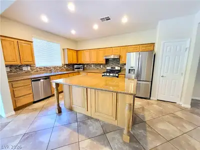 1053 Via Canale Drive, Henderson, NV 89011 Kitchen