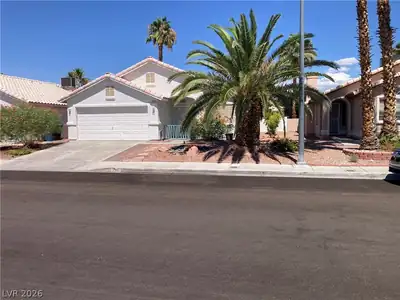 7116 Golden Desert Avenue, Las Vegas, NV 89129 Front of Structure