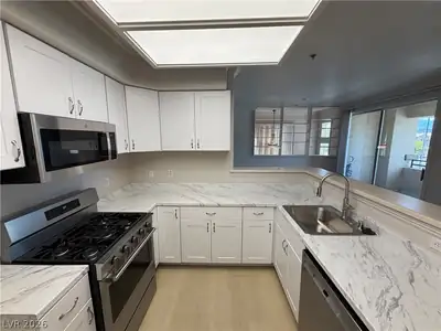 7103 South Durango Drive 214 Kitchen