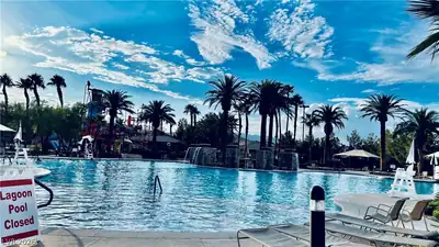 144 Temple Wood Court, Las Vegas, NV 89148 Pool