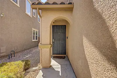 7819 Granite City Court, Las Vegas, NV 89166 