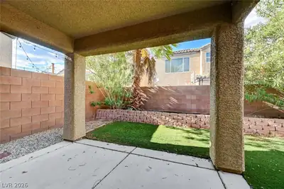 10226 Headrick Drive Patio