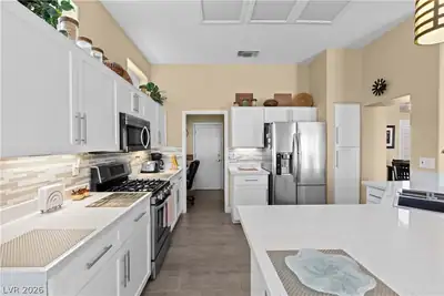 2928 Big Green Lane, Las Vegas, NV 89134 Kitchen