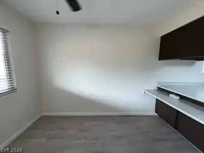 2680 KAREN 4 Dining Area