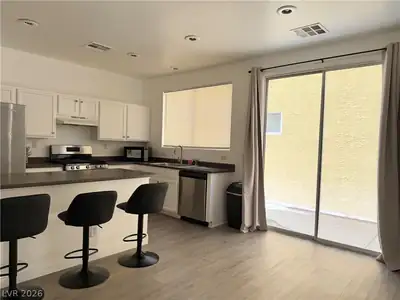 6745 Whipplewood Way, Las Vegas, NV 89148 Kitchen