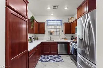 8443 Classique Avenue 101 Kitchen