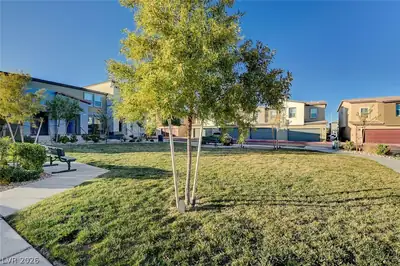7965 Whisper Words Avenue, Las Vegas, NV 89113 Yard