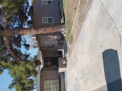1028 Francis Avenue, Las Vegas, NV 89104 Front of Structure