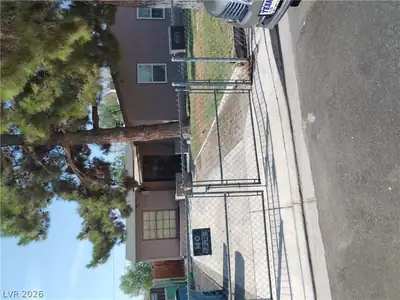 1028 Francis Avenue, Las Vegas, NV 89104 Front of Structure