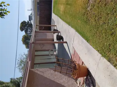 1028 Francis Avenue, Las Vegas, NV 89104 Patio