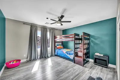 5531 Nickel Ridge Way Bedroom
