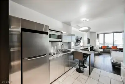4381 West Flamingo Road 3704 Kitchen
