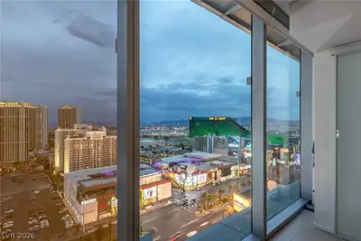 3722 Las Vegas Boulevard 1903 View