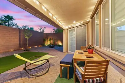 5627 Spanish Valor Road Patio
