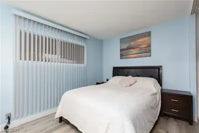 330 Sir Richard East Drive Bedroom