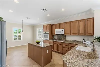 2587 Deora Way Kitchen