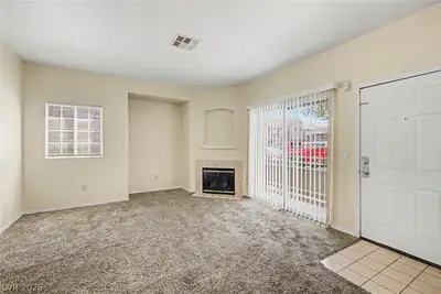 4730 CRAIG Road 1091 Living Room