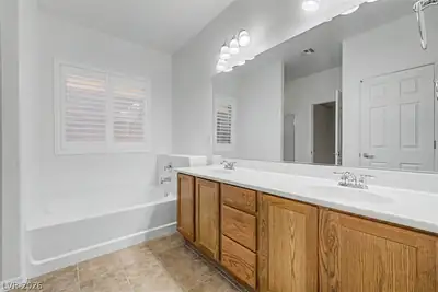 6051 Tersky Court Primary Bathroom
