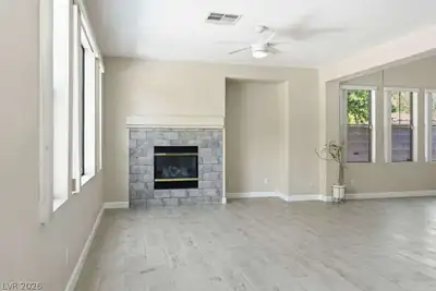 10464 Calico Pines Avenue, Las Vegas, NV 89135 Living Room