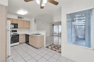 3119 Key Largo Drive 101, Las Vegas, NV 89120 Kitchen