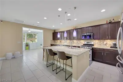 3785 Toscanella Avenue Kitchen