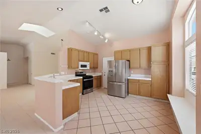 511 Castle Stone Court, Las Vegas, NV 89123 Kitchen