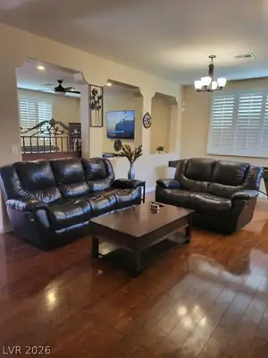 9695 Ridgebluff Avenue, Las Vegas, NV 89148 