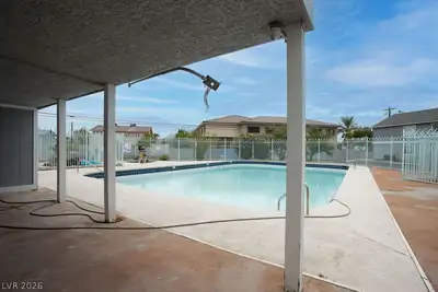 1926 Nebula Drive, Las Vegas