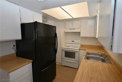 2301 Stewart Avenue A, Las Vegas