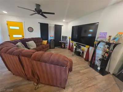 1109 Jimmy Avenue Living Room