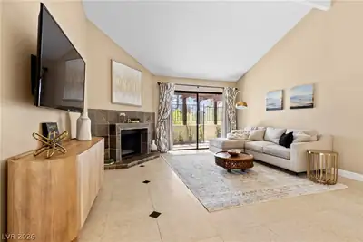 2795 Tentsmuir Place, Henderson, NV 89014 Living Room