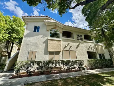 1420 RED CREST Lane Lane 101, Las Vegas