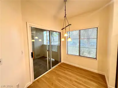 1420 RED CREST Lane Lane 101 Dining Area
