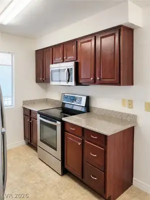 5163 Indian River Drive 204, Las Vegas