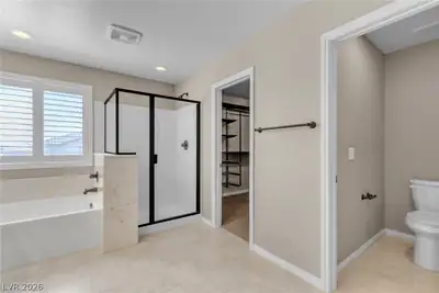 9832 Vista Meadows Avenue Primary Bathroom