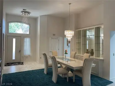 2833 Sungold Drive 
