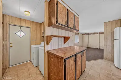 6231 South Paula Drive 3, Pahrump, NV 89048 Kitchen
