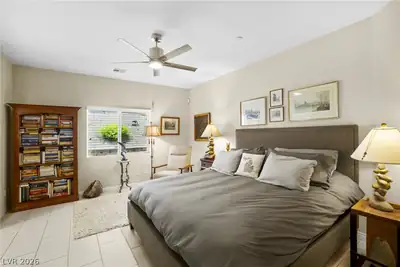 853 Maybole Avenue Bedroom