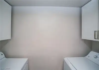 6701 Del Rey Ave Avenue 228 Laundry