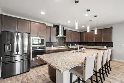 6320 Regina Ridge Street, Las Vegas, NV 89149 Kitchen