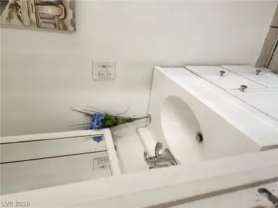 1133 South 15th Street Bathroom
