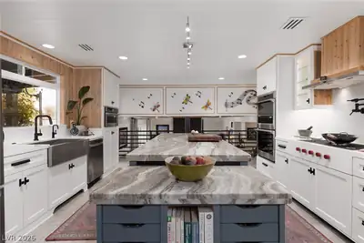 5285 North Chieftain Street Kitchen