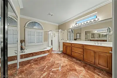 1613 Bontemps Court Primary Bathroom
