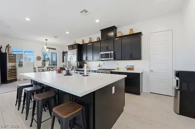 116 Barclay Heights Avenue, Henderson, NV 89015 Kitchen