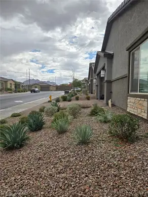 377 Aravalli Crest Street, Henderson, NV 89015 Side of Structure