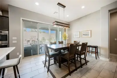 8133 Pinetop Crest Street Dining Area