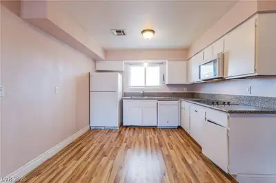 3411 Civic Center Drive A Kitchen