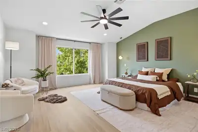 2344 Kenneth Avenue Bedroom